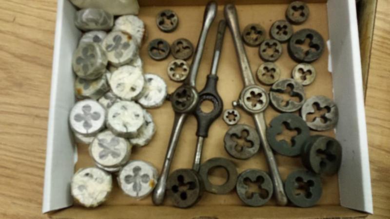 lot 71 image: Assorted Tapping Dies...