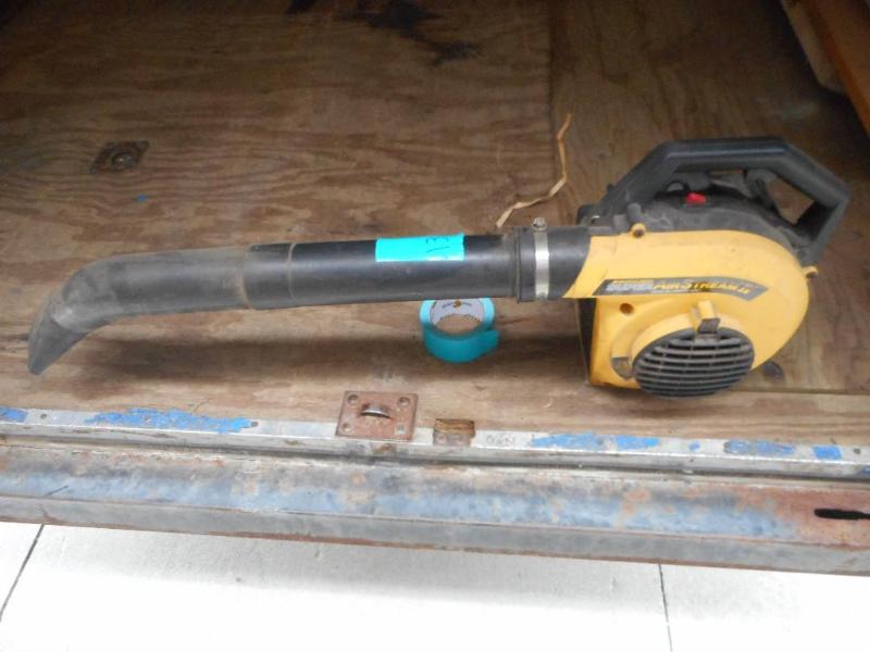 Leaf Blower