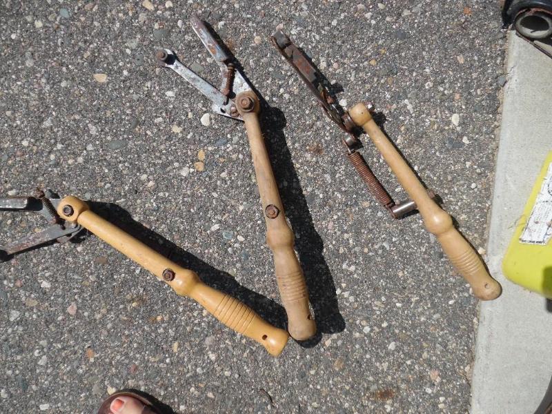 Clay Pigeons and 3 Throwers