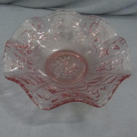 Fenton Ruffle Edged Bowl