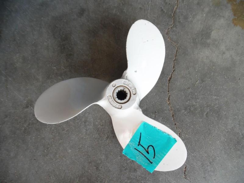 Boat motor prop