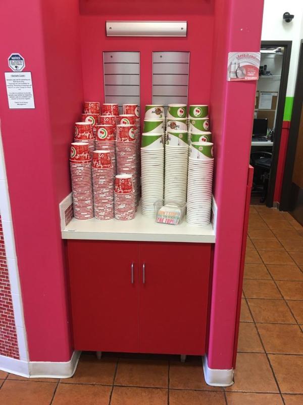 lot 306 image: Cabinet (24&quotx30&quotx34.5")content...