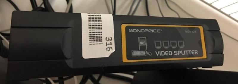 lot 316 image: Monoprice video splitter model MSV-104...