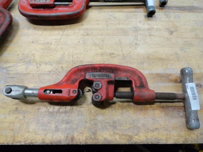 Ridgid No. 360 Pipe Cutter, 2&quot Capacity...