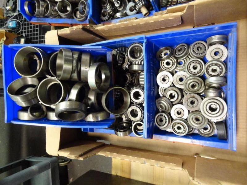 Assorted Bearings and Seals...