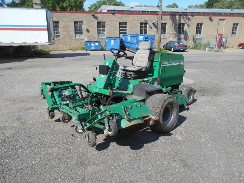lot 2 image: Ransomes AR250 Rotary Commercial Lawnmower. NO RESERVE