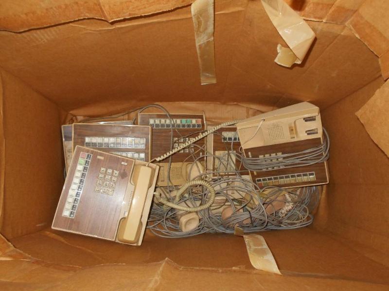 lot 30 image: Box of Commercial Phones