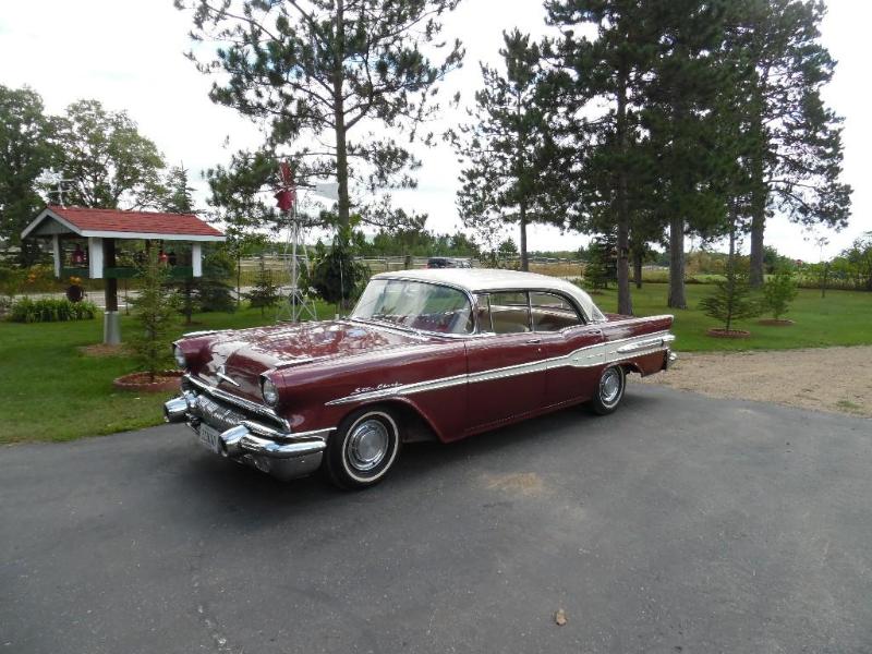 1957 Pontiac Star Chief Collector Car