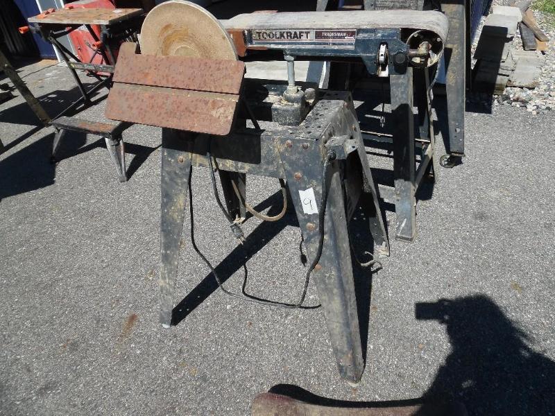 Belt sander