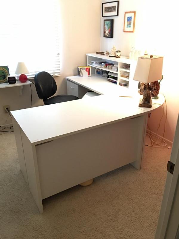 lot 14 image: White Wood corner desk&nbspwith chair and co...