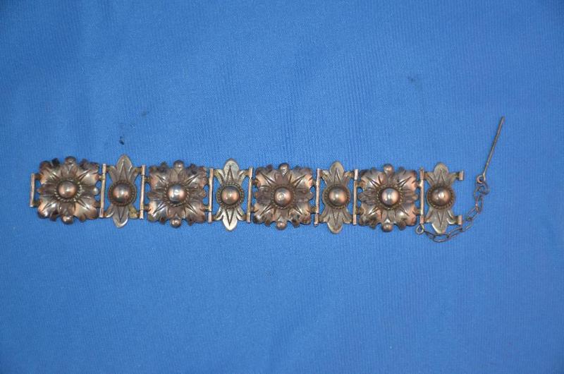 lot 168 image: Rare vintage Taxco sterling silver bracelet 9...
