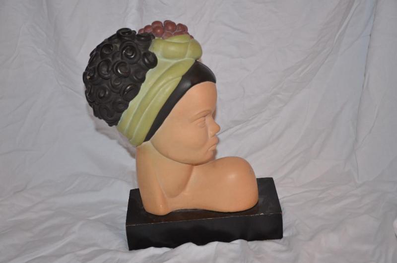 lot 217 image: Models head 9x14"...
