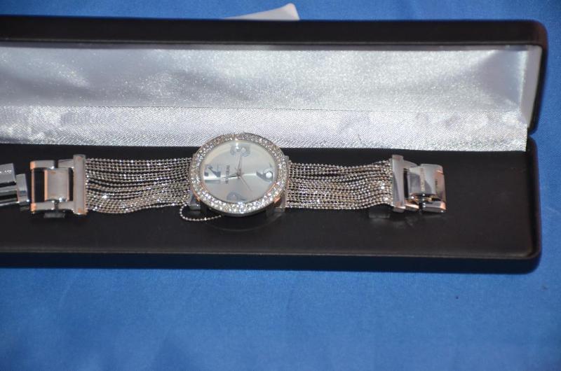 lot 225 image: Rousseau watch #9323...