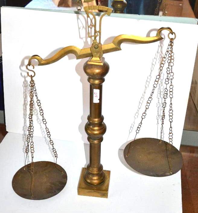lot 24 image: Vintage or Antique balance scale over 24"...