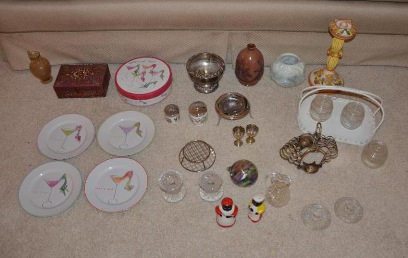 lot 251 image: Decorative ceramic candle stand 12" tall...