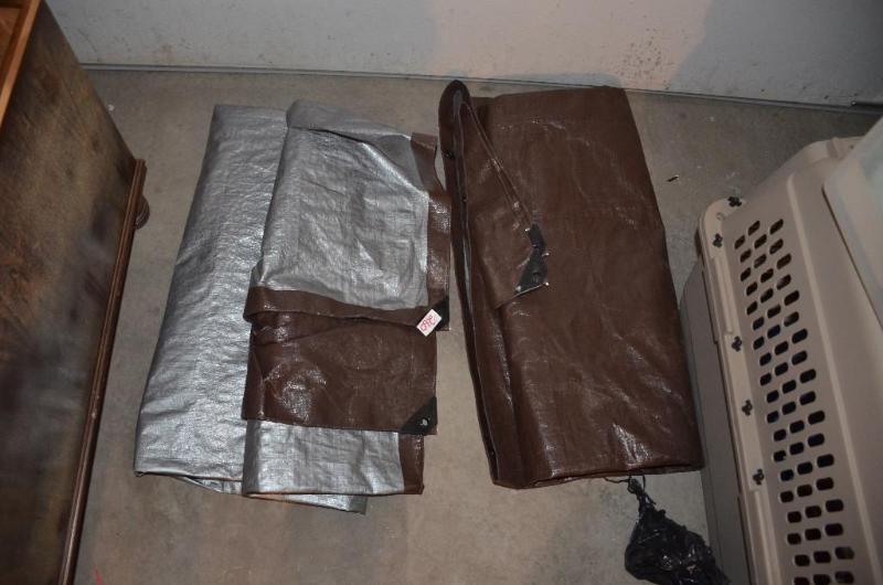 lot 260 image: 2 heavy duty tarps approx 10x10"...