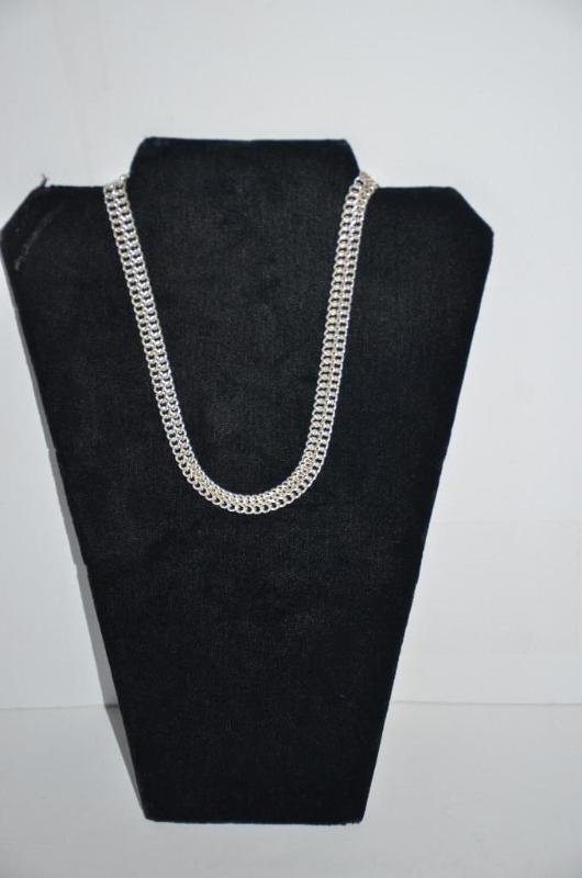 lot 80 image: Heavy sterling silver necklace made in Italy...