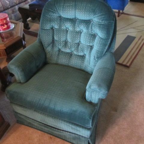 lot 106 image: Swivel Rocker