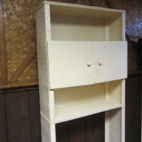 lot 181 image: Vintage Wicker Shelf