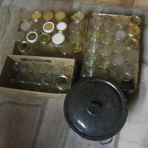 lot 185 image: Pint & Jelly Jars, Canner