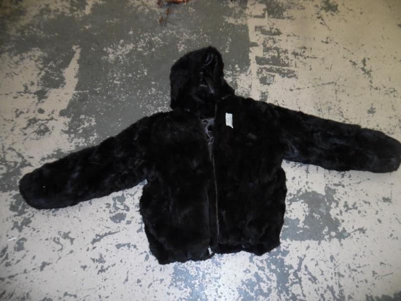 Che Bello Genuine Fur Coat