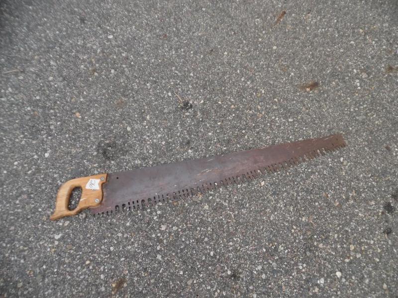 Saw