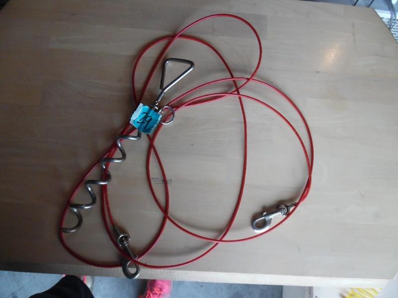 Dog tie-out