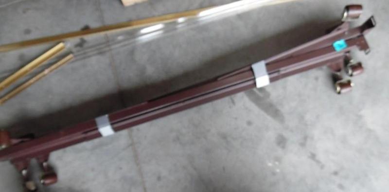 Metal bed frame
