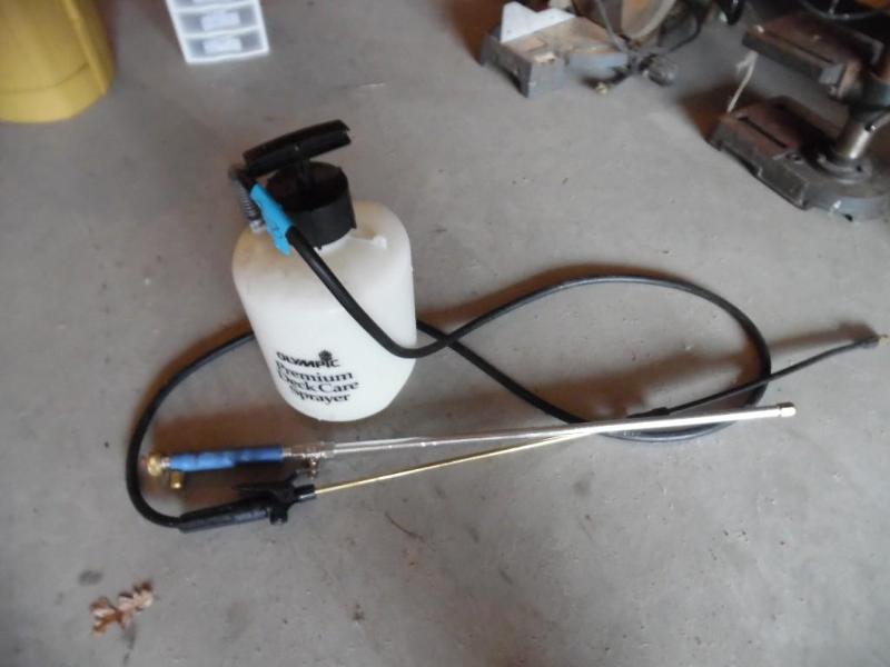 Pump sprayer