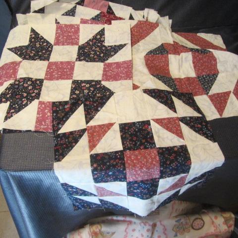 lot 123 image: Quilt Squares & Fabric