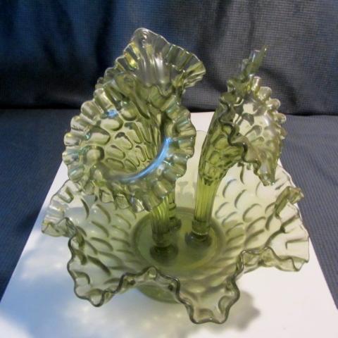 lot 144 image: Green Glass Epergne