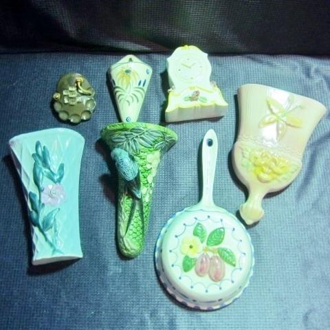 lot 160 image: Wall Pockets