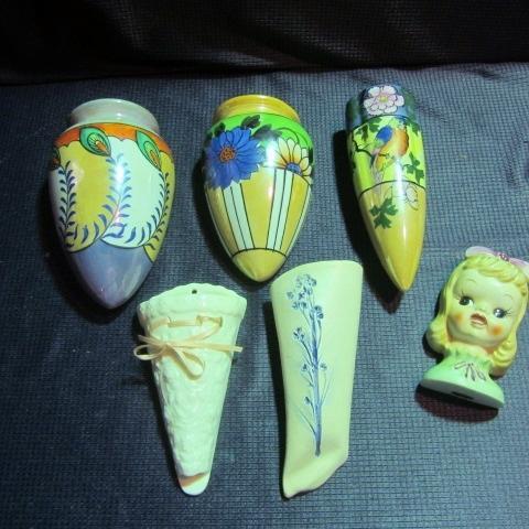 lot 164 image: Vintage Wall Pockets
