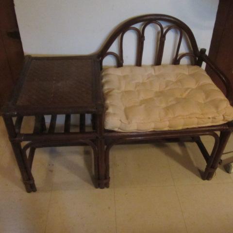 lot 18 image: Rattan Telephone Bench