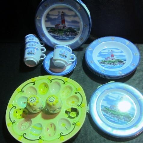 lot 192 image: Lighthouse Dinnerware, Egg Plate