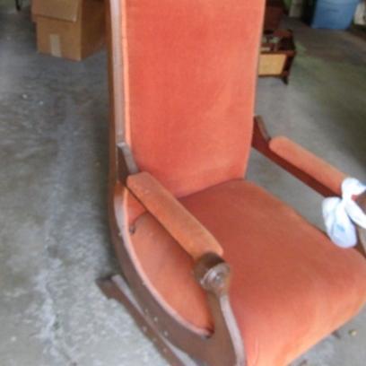 lot 205 image: Victorian Platform Rocker