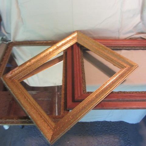 lot 222 image: Antique Frame, Mirror