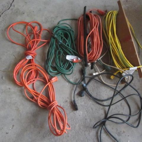lot 276 image: Power Cords