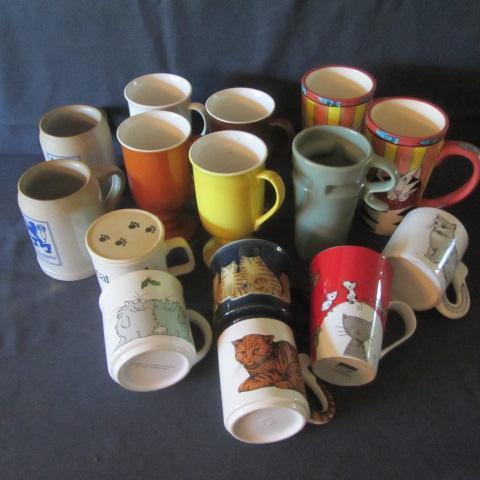 lot 281 image: Fancy Coffee Mugs