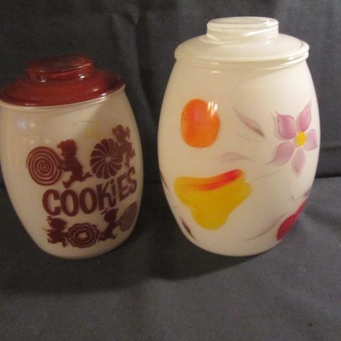 lot 302 image: Glass Cookie Jars