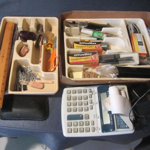lot 68 image: Office Supplies, Calculator