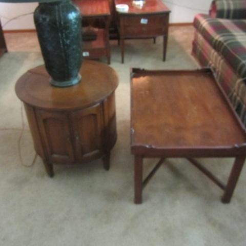 lot 8 image: Occasional Tables, Lamp