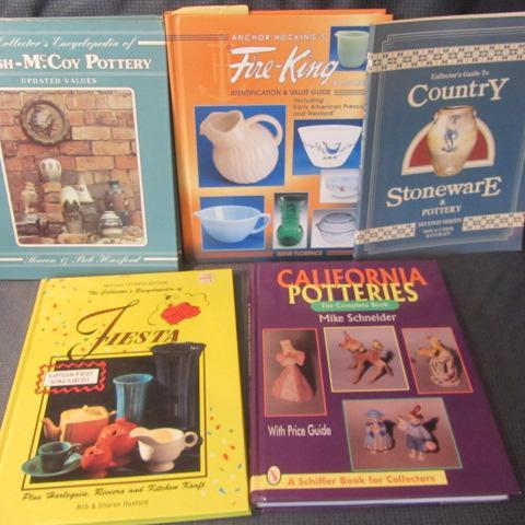 lot 82 image: McCoy, Fire King, Fiesta Books