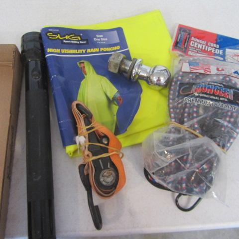 Cargo Bungee, Poncho, Mag-lite