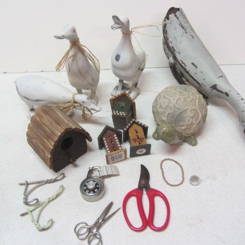 Geese, Birdhouses, Hooks