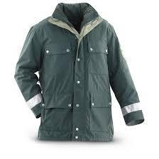 lot 24 image: German Police Mens GORE-TEX Winter Parka with Liner, Waterproof