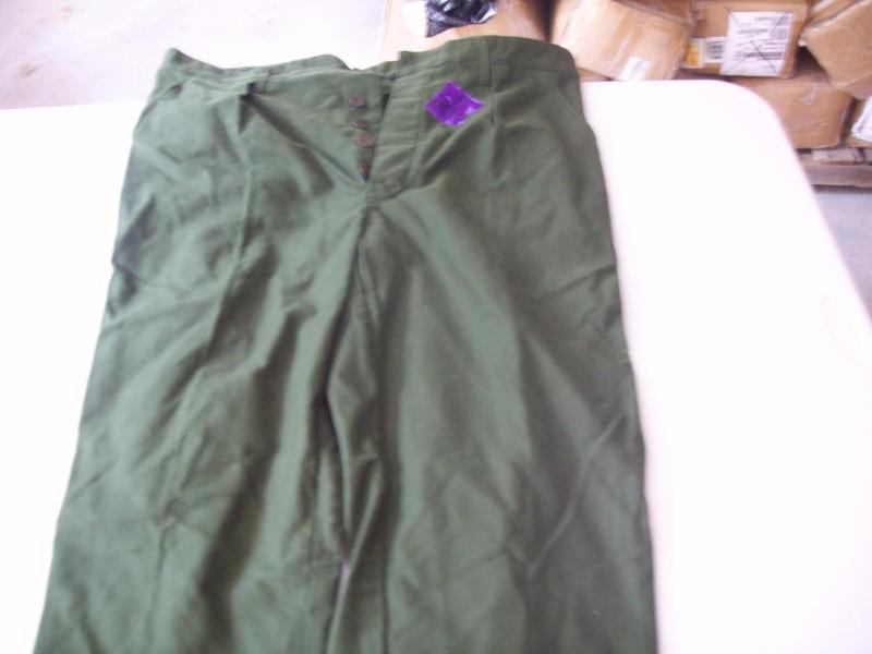 lot 26 image: Military Pants