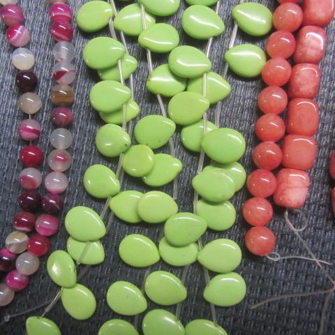 Magnesite, Red Agate,