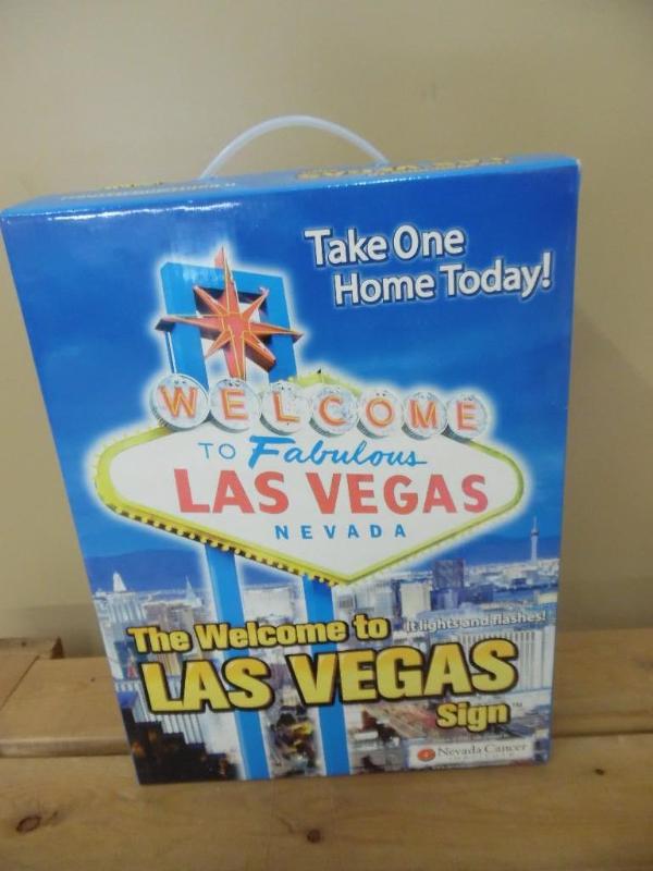 lot 1 image: Bar Sign