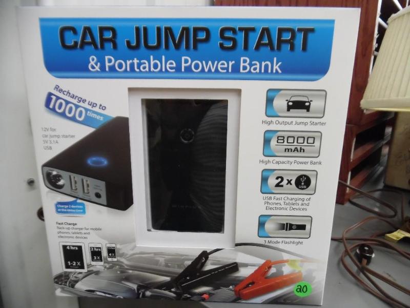 lot 20 image: Jump Starter